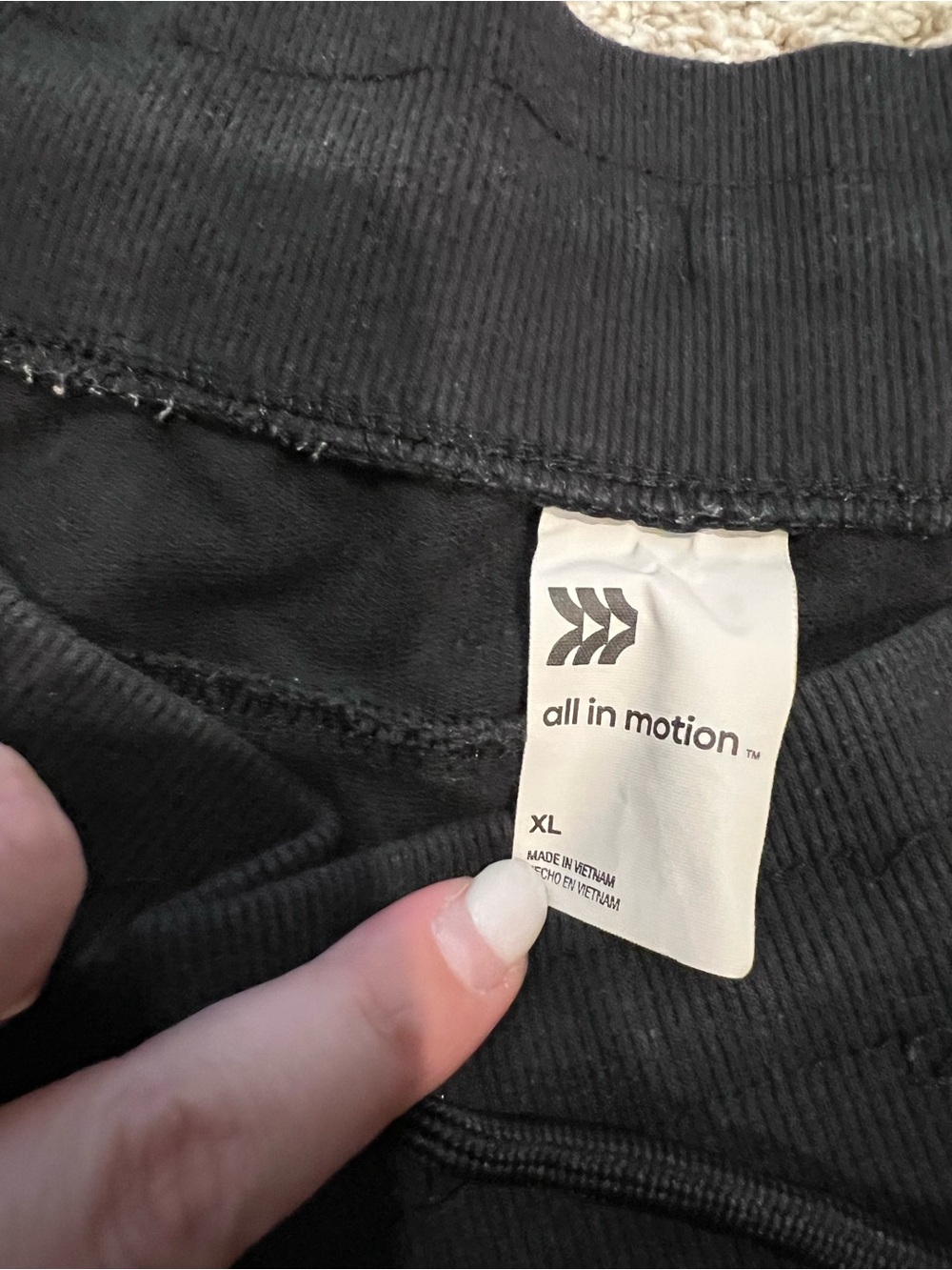 All In Motion- shorts - Picture 3 of 4